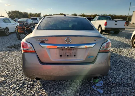2014 Nissan Altima 2.5 z USA, uszkodzony, nr VIN 1N4AL3AP5EC151727